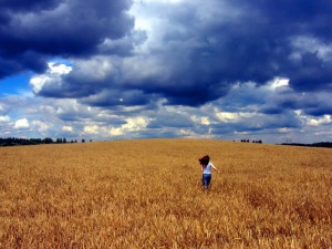 Wheat-Field-Woman